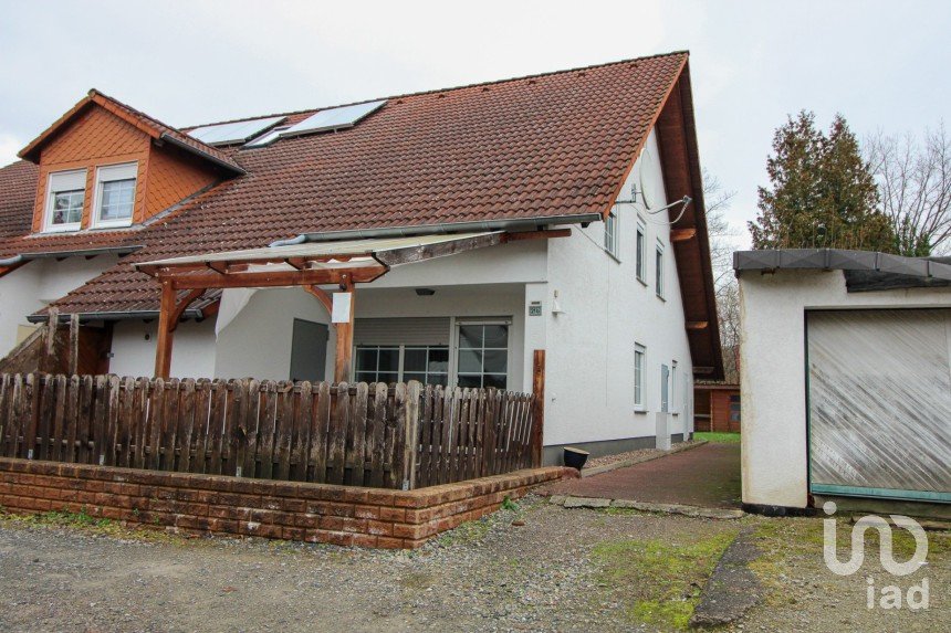 8 Zimmer-Haus Reinhardshagen (34359)